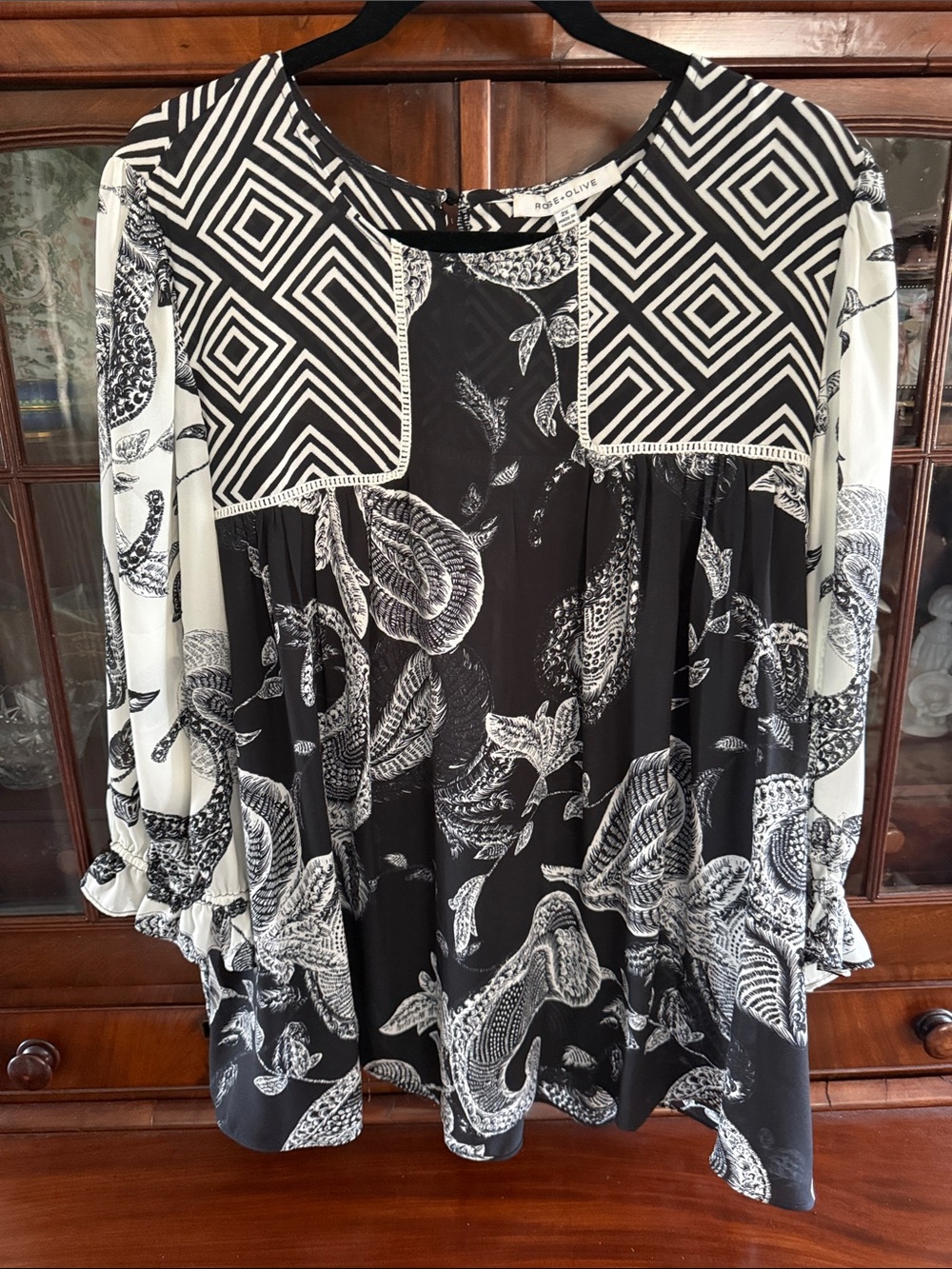 Rose & Olive Black and White Mixed-Print Peasant Tunic